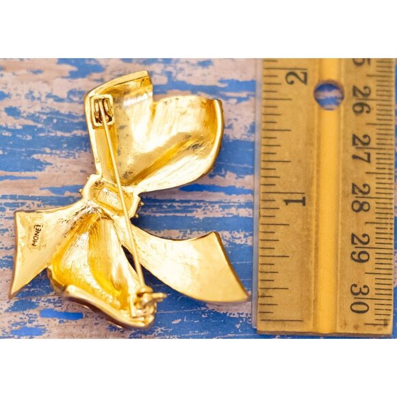 Vintage Spiral Pattern Ribbon Gold Tone Brooch by Monet - L32 - Picture 2 of 2